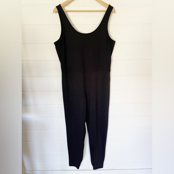 GapFit Brushed Tech Jersey Bodysuit Size XL in Black - Picture 1 of 8